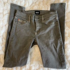 Hudson Midrise Nico Ankle Jean
